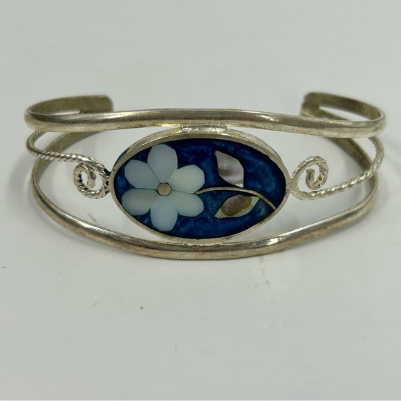 Vintage Alpaca Mexico Blue Flower Mother Of Pearl Cuff Bracelet - Picture 1 of 5